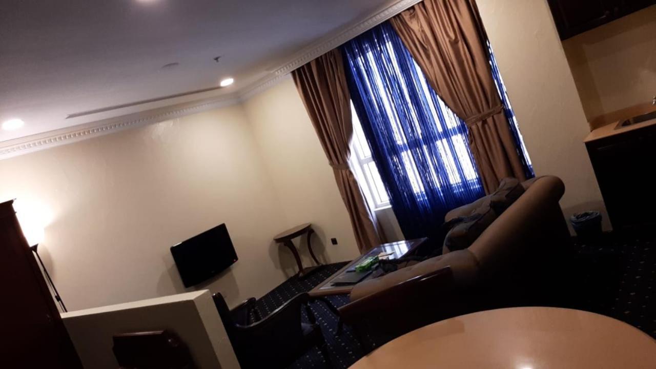 Rooz Park Hotel Khobar Exterior foto