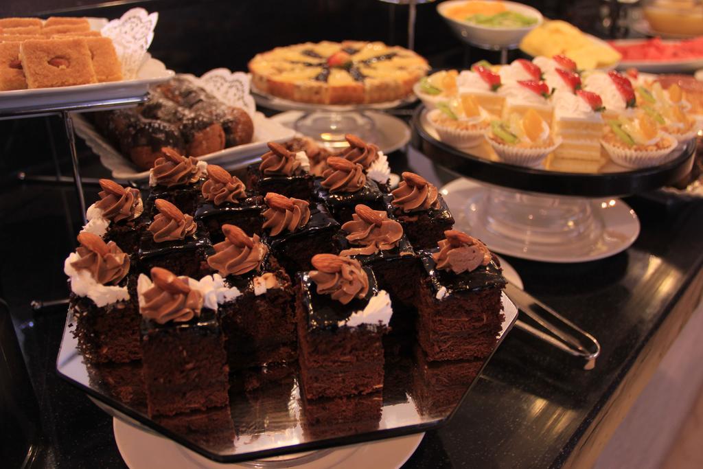 Rooz Park Hotel Khobar Exterior foto
